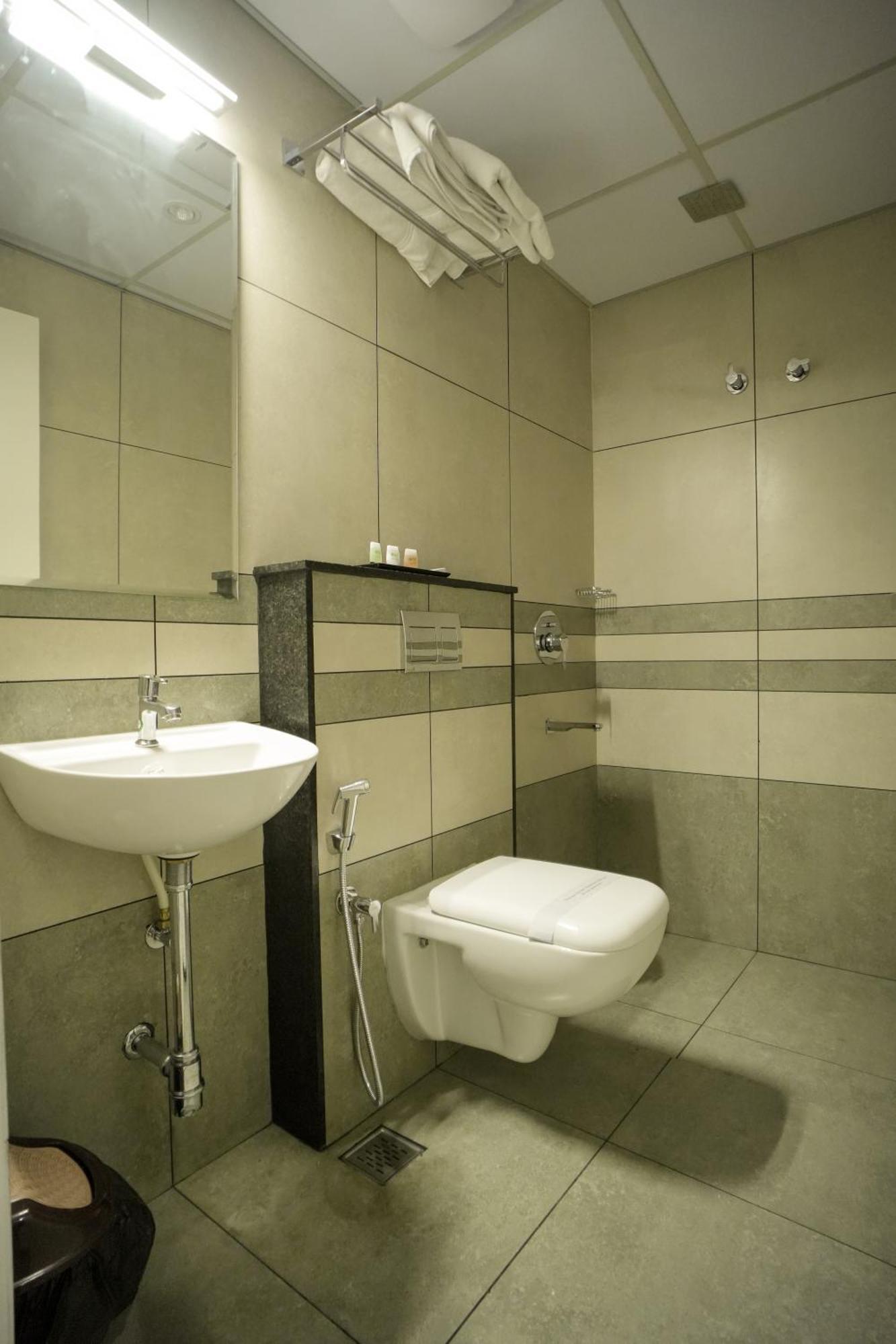 Sulu Residency Hotel Kochi Luaran gambar